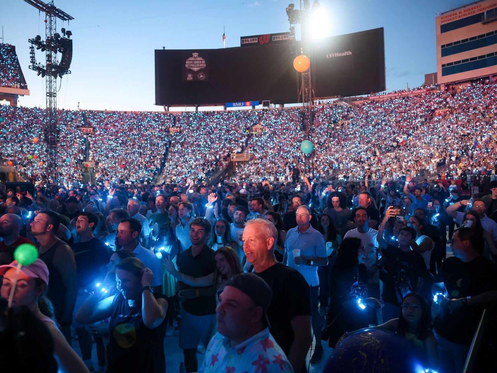 071925-coldplay-0014.JPG